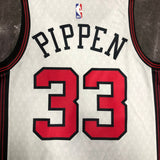 Scottie Pippen (33) - Chicago Bulls 2023-2024 Jersey